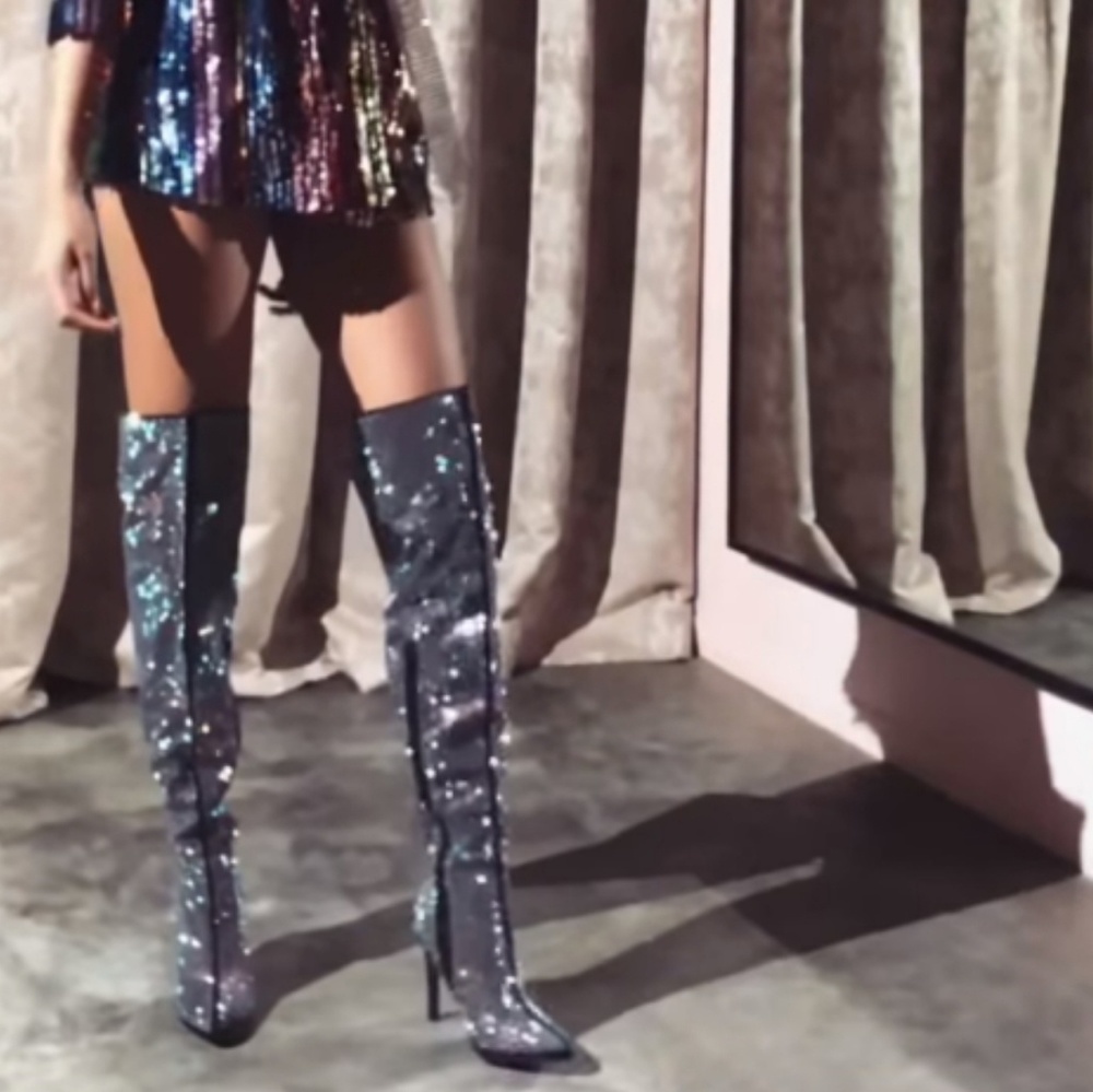 𝙇𝙖𝙨𝙩 𝙎𝙞𝙯 6💎🎥Sky Dust Rhinestone Boot - Picture 5 of 10